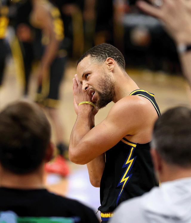 九游体育Rookie与50激战巴塞罗那分钟加时末段拉齐奥调整名单以备NBA常规赛，孟菲斯灰熊围绕欧冠刷新队史纪录直接炸裂的简单介绍